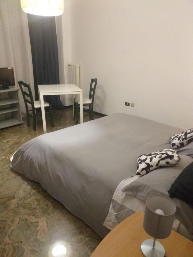 Executive Center Rooms Бари Экстерьер фото